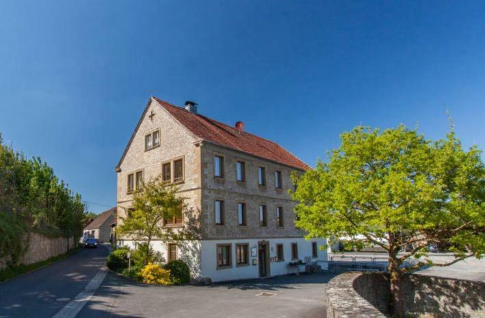 Wohnen Am Schlossberg Thungen Exterior photo